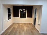 Photo - 13345 Burbank Blvd