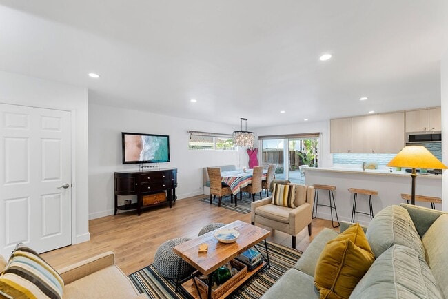 Photo - 5207S - The Sealane Beach House | FURNISHED