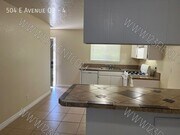 Photo - 504 E Ave Q3 Unit 4