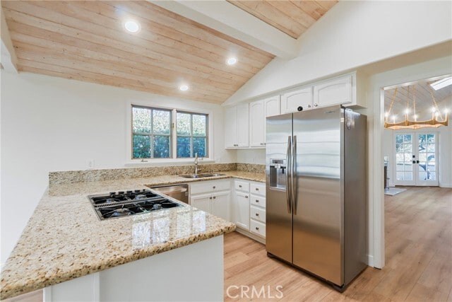 Photo - 1 Malaga Pl W