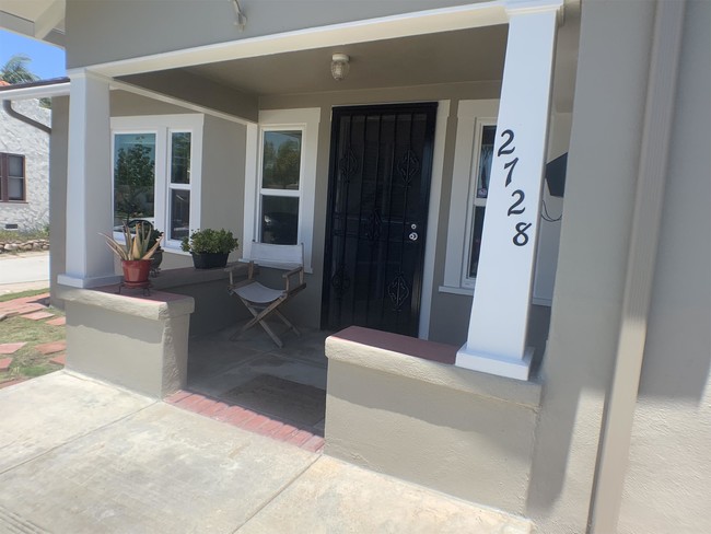 Photo - 2728 Collier Ave