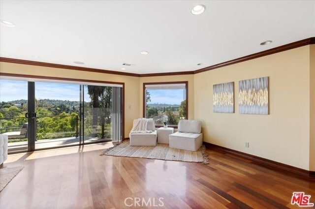 Photo - 2792 Fyler Pl