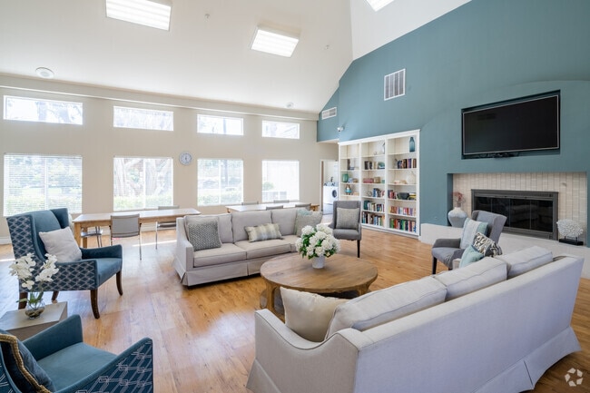 Club House - Heritage Pointe Senior Apartments