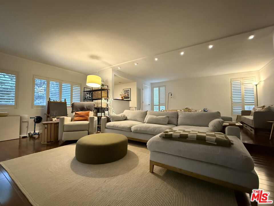 Photo - 2318 Fox Hills Dr Unit 105