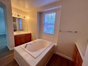 Photo - 525 Avenida Ortega