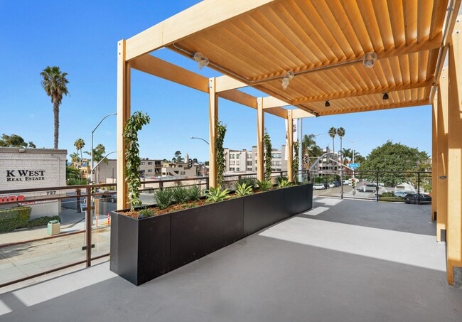 Photo - 801 Pearl Street