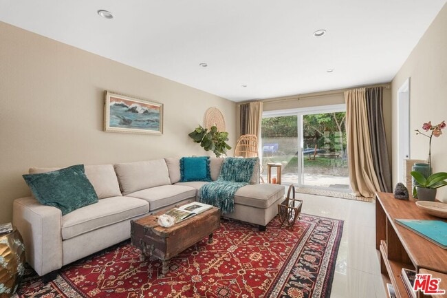 Photo - 3194 Rossini Pl