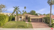 Photo - 3516 Malibu Country Dr House