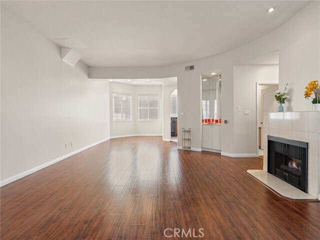 Photo - 408 W Queen St Unit 111