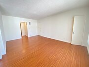 Photo - 3755 Mentone Ave