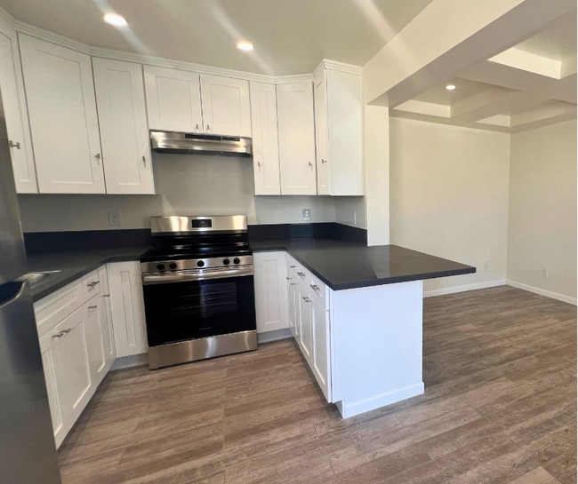 Photo - 12019 Sycamore St