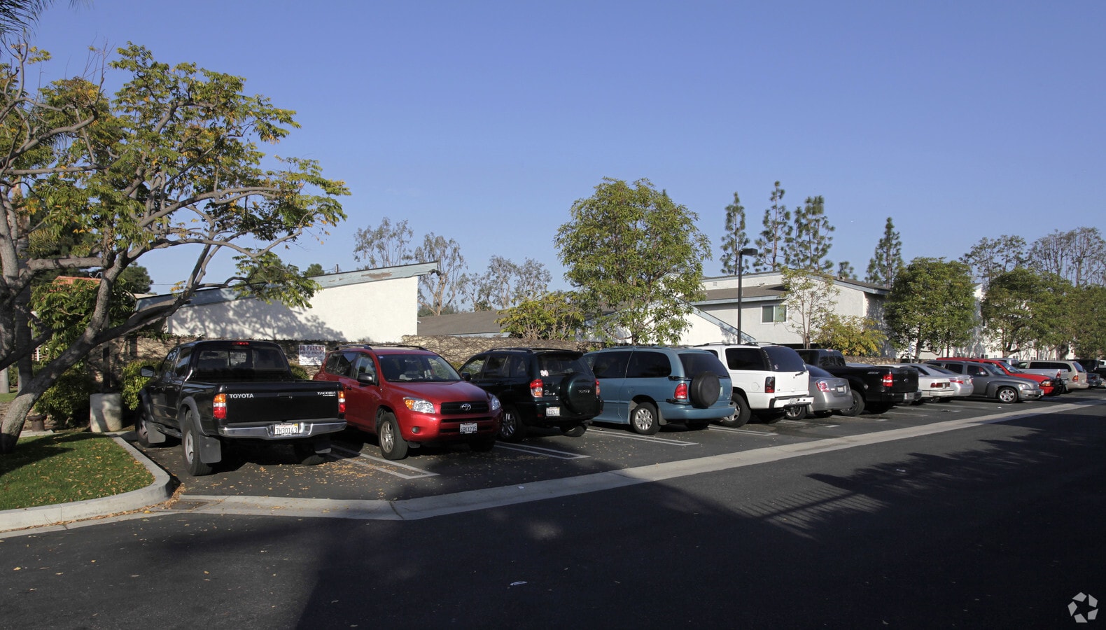 Photo - 372 W Bay St