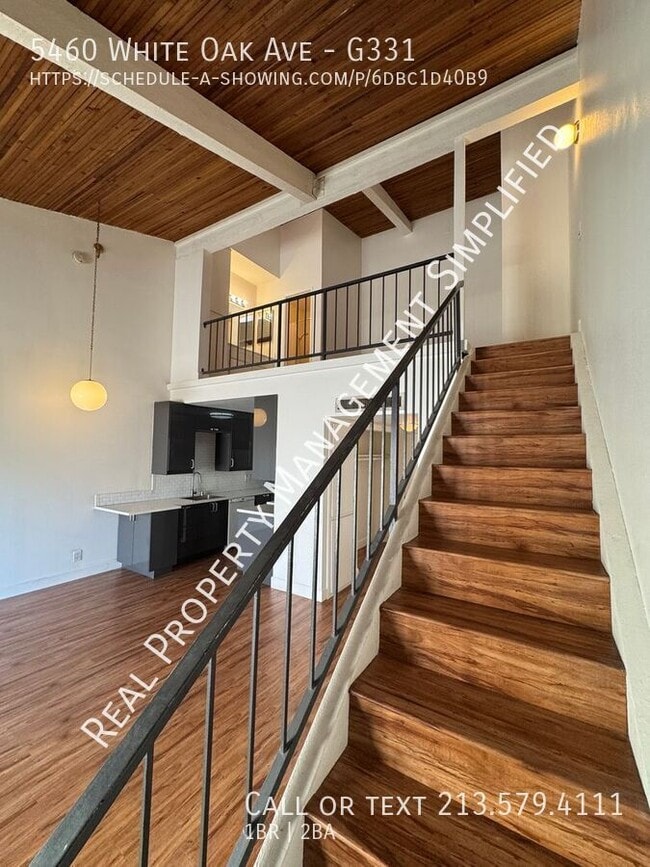 Photo - 5460 White Oak Ave