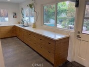 Photo - 462 Crestvale Dr