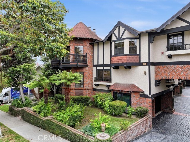 Photo - 227 S Irena Ave