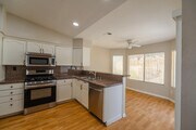 Photo - 44435 Buttercup Ln