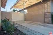 Photo - 19210 Sylvan St House