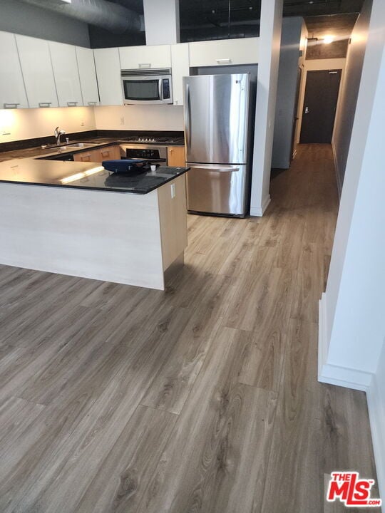 Building Photo - 645 W 9th St Unit 625 Rental
