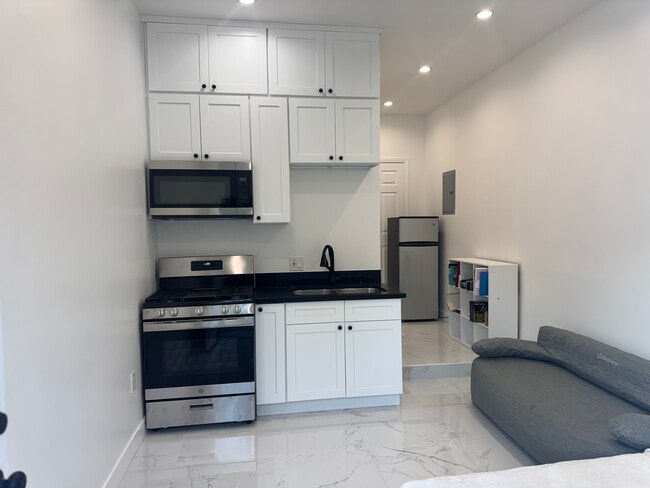 Photo - 4525 Dunsmore Ave