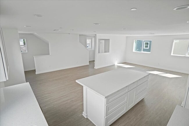 Photo - 4-Bedroom Home for Rent – Move-In Ready