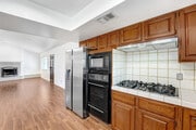 Photo - 11940 Tiara St House