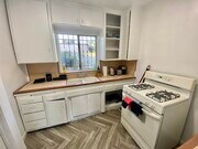 Photo - 1513 W Florence Ave