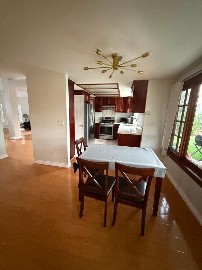 Photo - 2466 Robert Rd