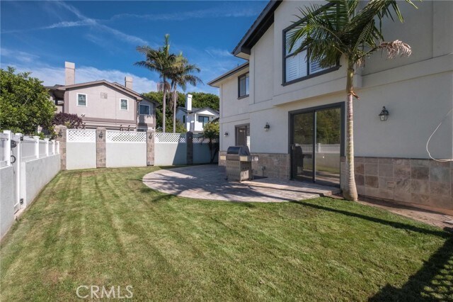 Photo - 201 Haley Way