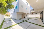 Photo - 5253 Agnes Ave Apartment Unit 5251 #3