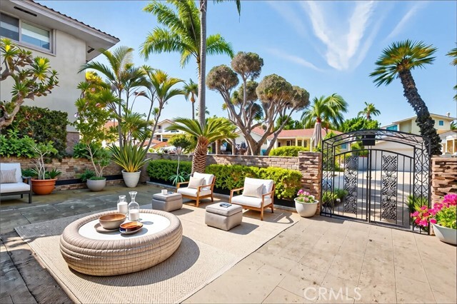 Photo - 880 N Holly Glen Dr