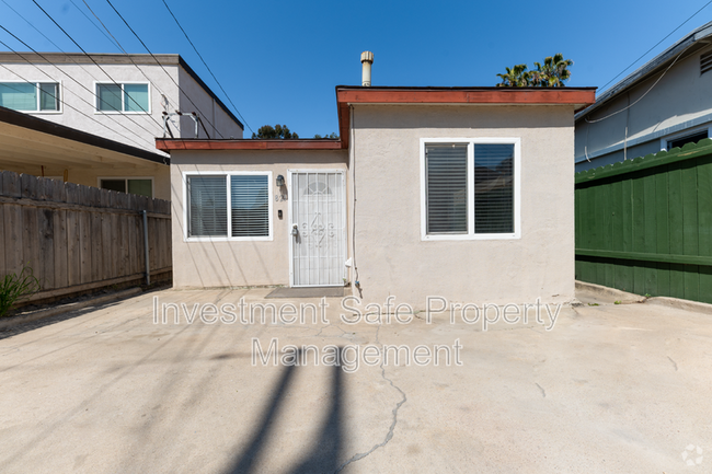 Building Photo - 821 39th St Rental