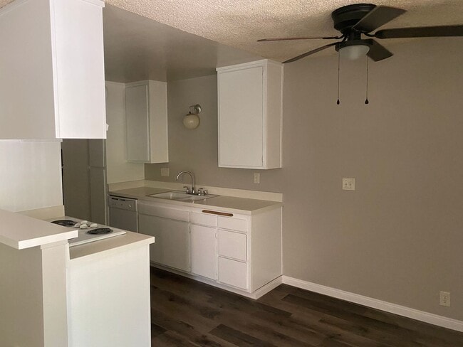 Photo - Spacious 1 Bedroom 1 Bath Upstairs Apartment Unit 3460