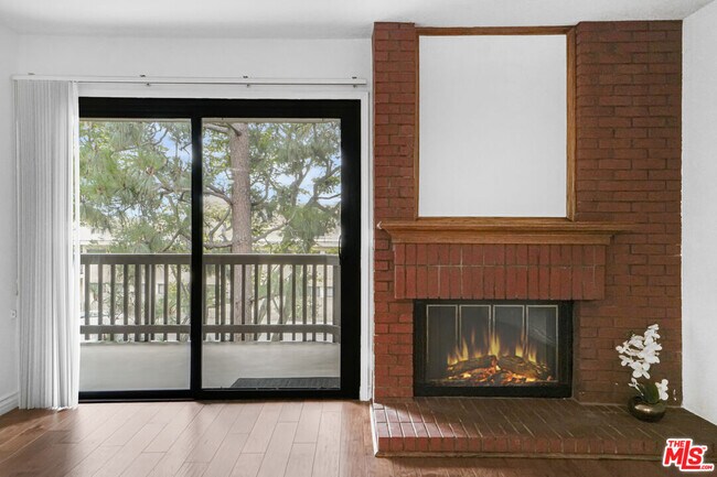 Photo - 8512 Tuscany Ave Unit 302
