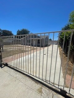 Photo - 10839 Burnet Ave House