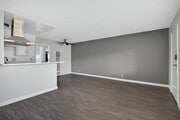 Photo - 1121 Daisy Ave Unit 10
