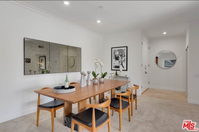 Photo - 612 S Barrington Ave Unit 416