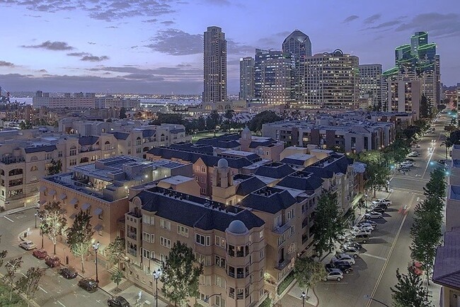 Photo - 620 State St Unit 415