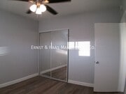 Photo - 815 E 9th St Unit #07