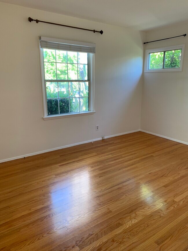 Bedroom 1 - 10760 Russett Ave