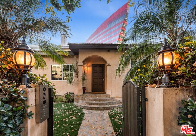 Photo - 711 Huntley Dr