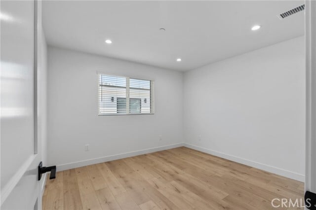 Photo - 11142 Woodley Ave Unit 1/2