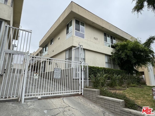 Photo - 563 E Hazel St Unit 6