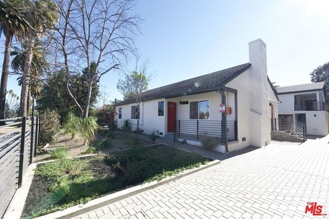 Photo - 17610 Sherman Way Townhome