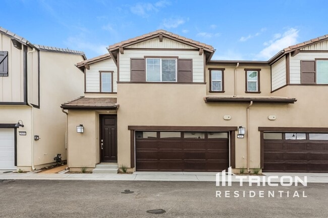 Photo - 28097 Cookhouse Ln