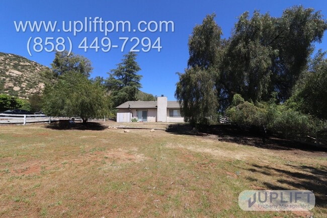 Photo - 15938 Caras Ct