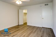 Photo - 17834 Burbank Blvd Unit 111