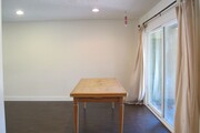 Photo - 490 Glenhill Dr House