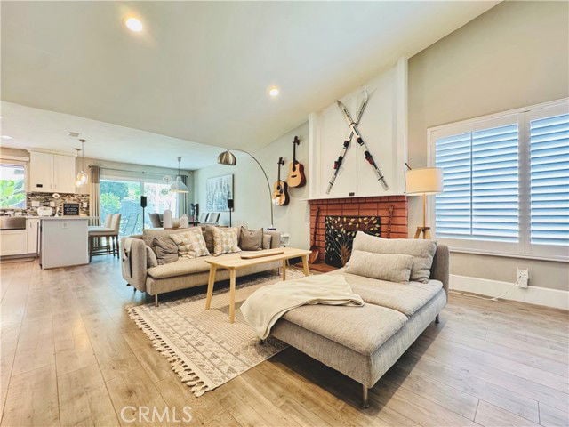 Building Photo - 750 Lincoln Ave