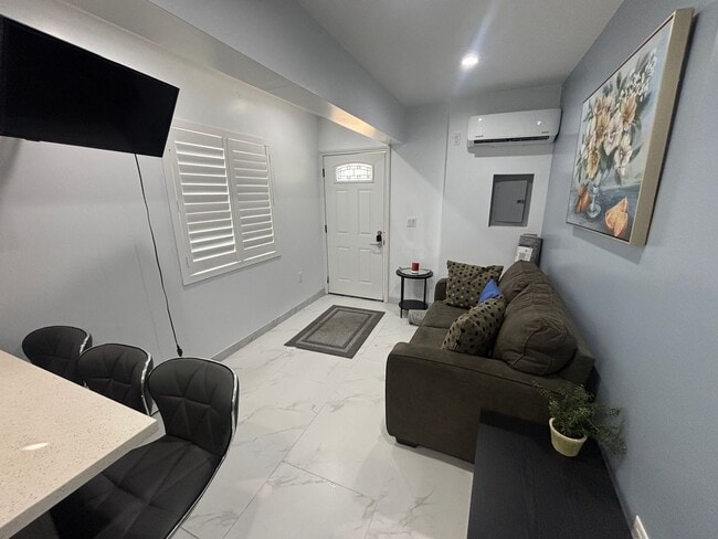 Photo - Remodeled 1-Bedroom ADU with All Utilities Included in Pacoima!