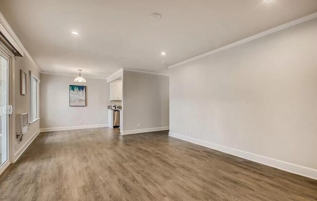 Building Photo - 8524 Via Mallorca